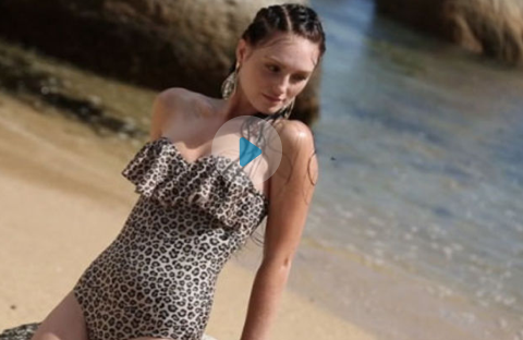 Costumi stile Africa, indossati da Matilde e Morgana