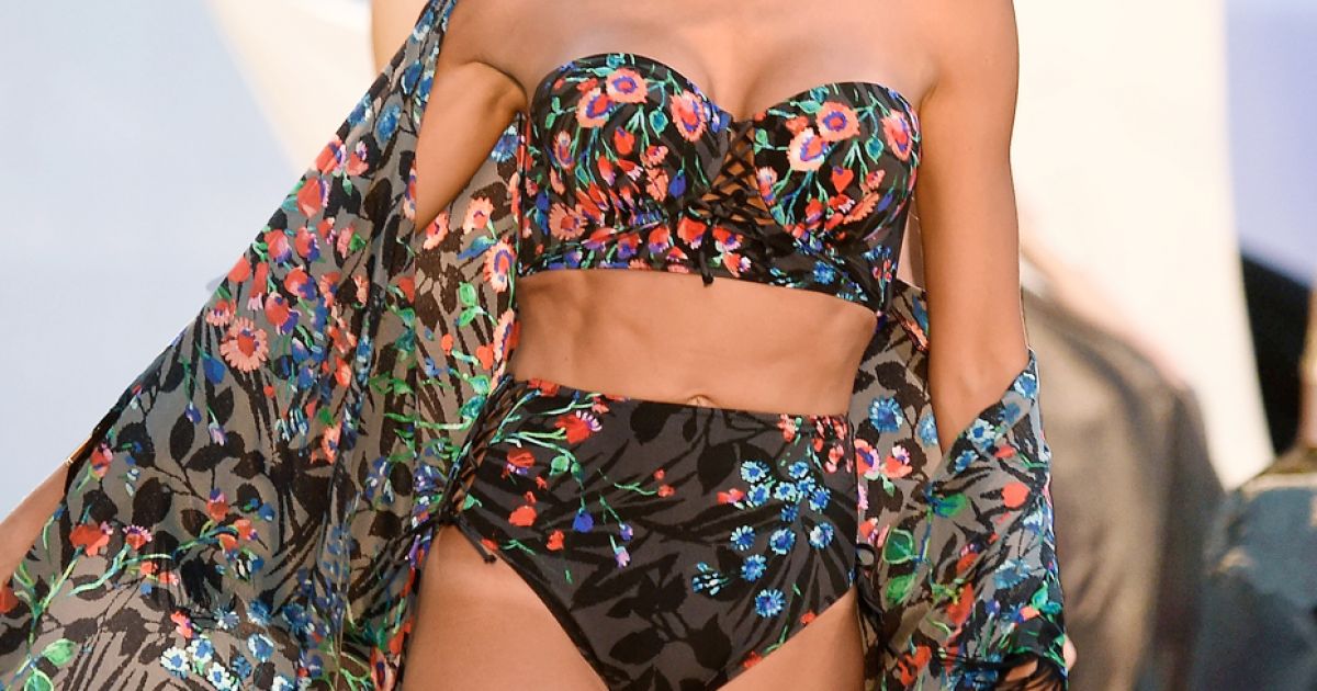 Costumi per nascondere la pancia ecco i modelli 2020 su cui puntare Donna Moderna