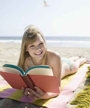 5 libri da leggere sotto l'ombrellone