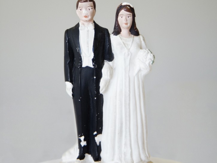 Vintage bride and groom wedding cake topper