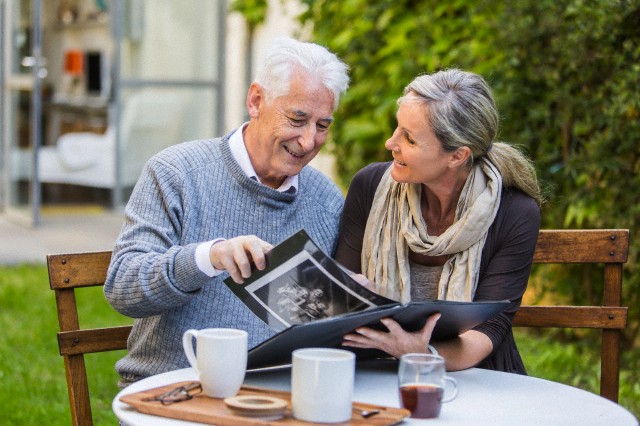 Come prendersi cura di un malato di Alzheimer