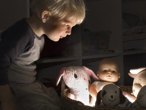 Se tuo figlio gioca con le bambole e tua figlia con i robot