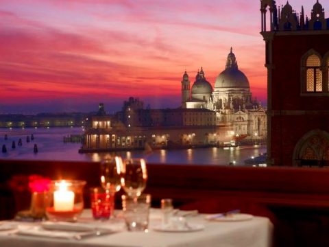 Fuga d'amore? I 10 hotel più romantici al mondo