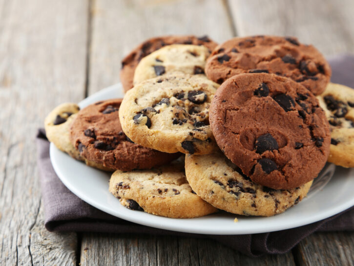 Biscotti al cioccolato con gocce - Credits: Shutterstock