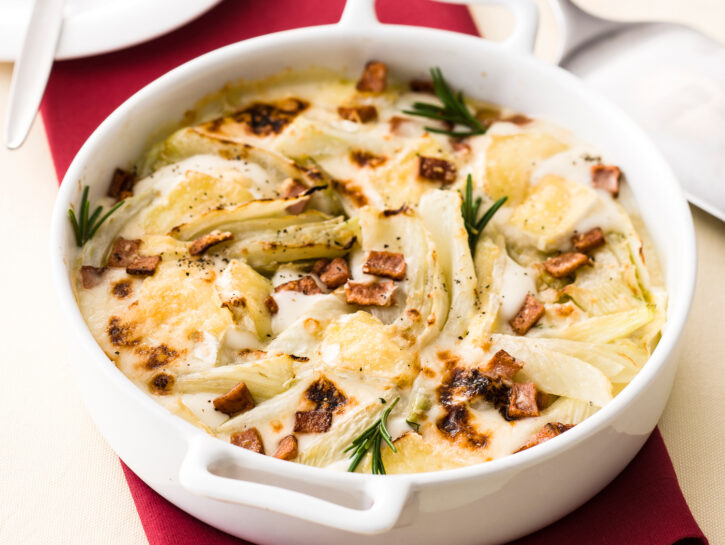 Teglia di finocchi gratinati