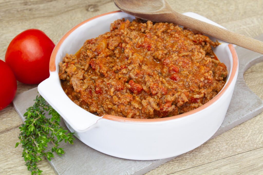 ciotola con ragu alla bolognese