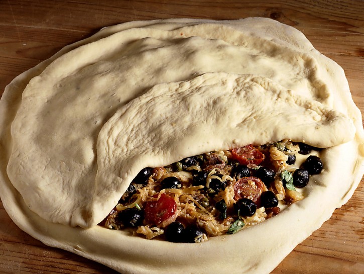 Ricetta Calzone alla pugliese - Donna Moderna