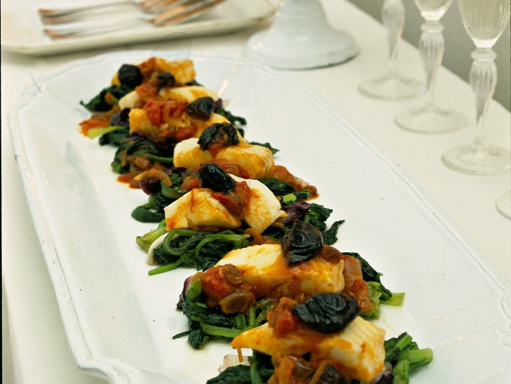 Filetti di pesce alla frutta secca