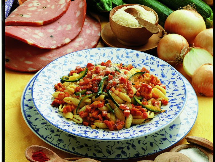 Gnocchetti zucchine e mortadella