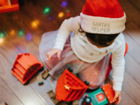 Il suo primo Natale: le idee regalo su misura per bambini 0-12 mesi