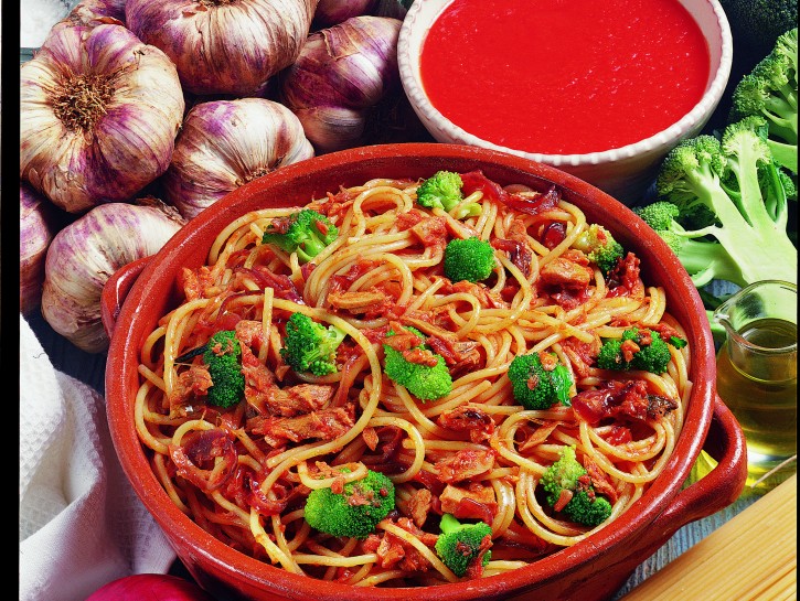 Spaghetti tonno e broccoli