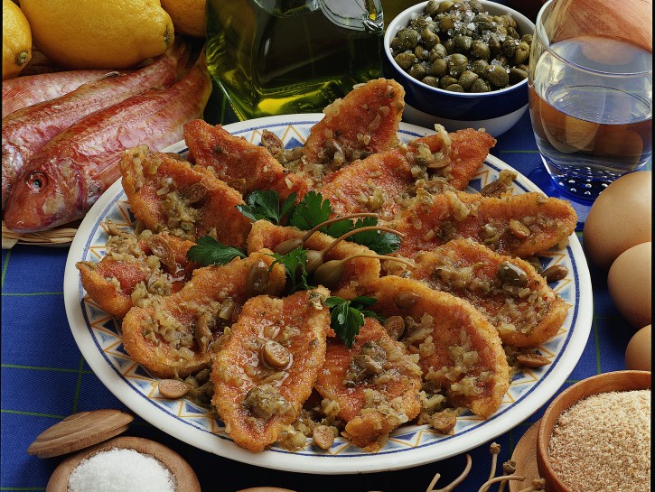 Triglie impanate ai capperi