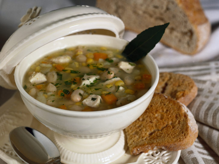 Zuppa di patate e cannellini