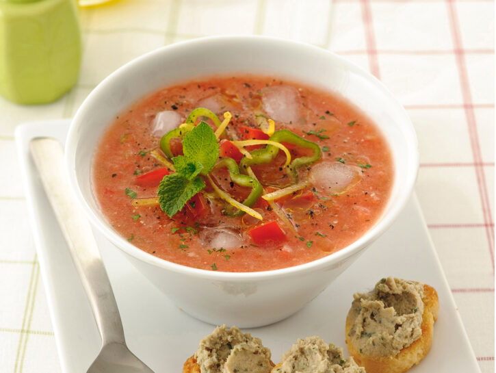 Gazpacho senza cetriolo con erbe aromatiche