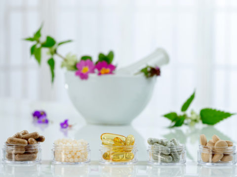 Integratori e dieta sana: quando assumerli e quali scegliere