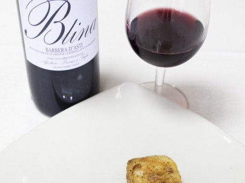 Con il pesce ho bevuto il vino rosso