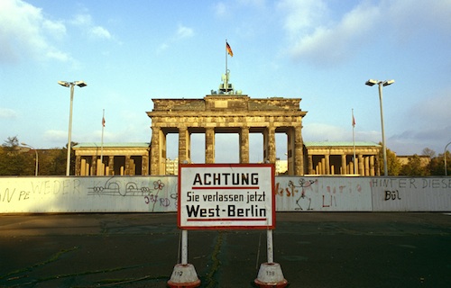 Berlin Wall in front of Brandenberg Gate