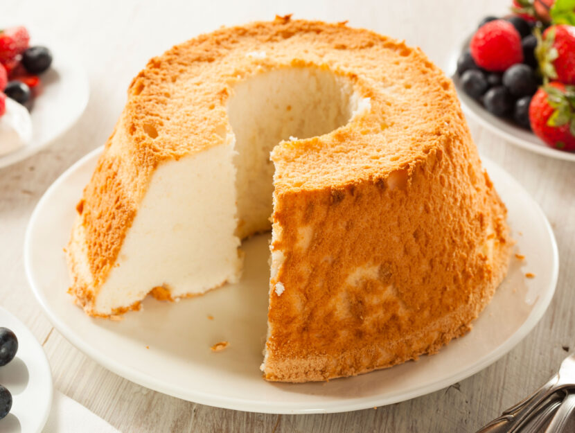 Angel food cake - Credits: Olycom