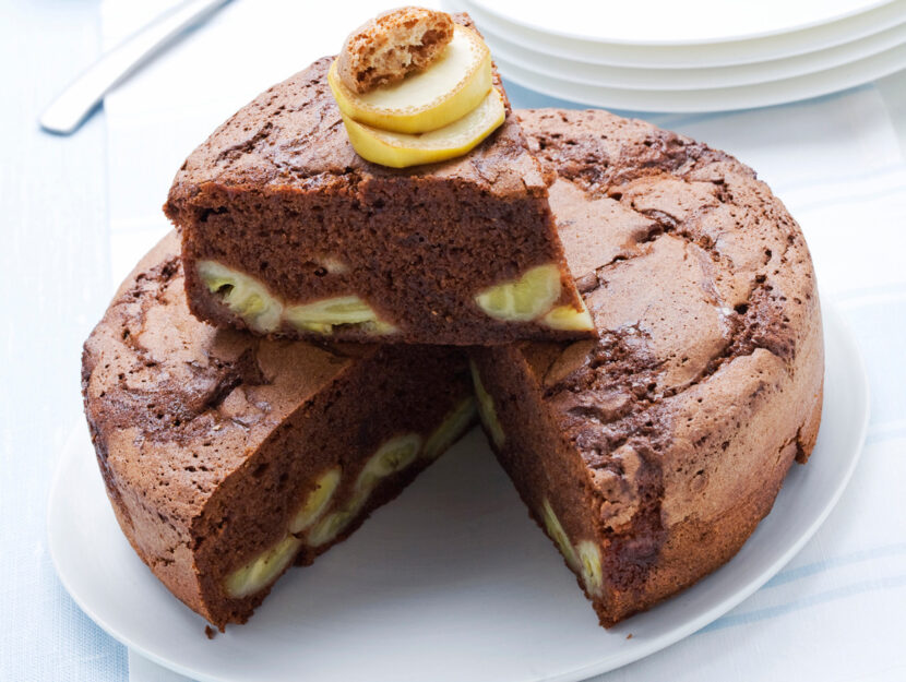 Torta di amaretti con banane caramellate