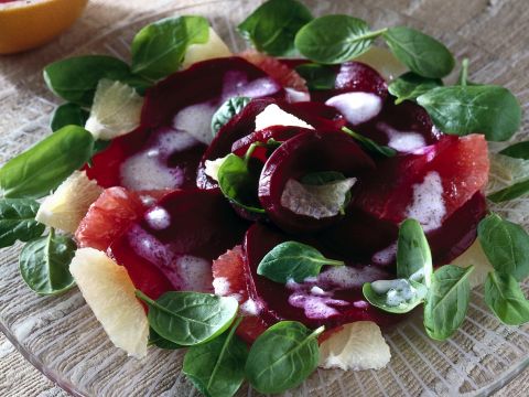 Barbabietole e spinaci con pompelmo