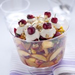 Gran macedonia con gelato allo yogurt