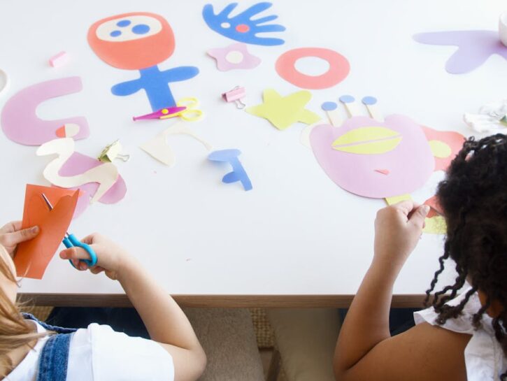 Come fare lavoretti per bambini con i rotoli di carta igienica
