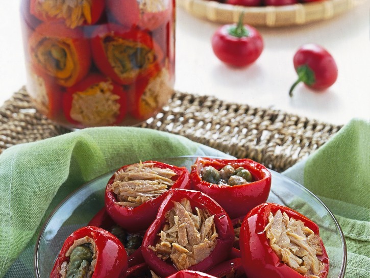 peperoncini-ripieni-di-tonno