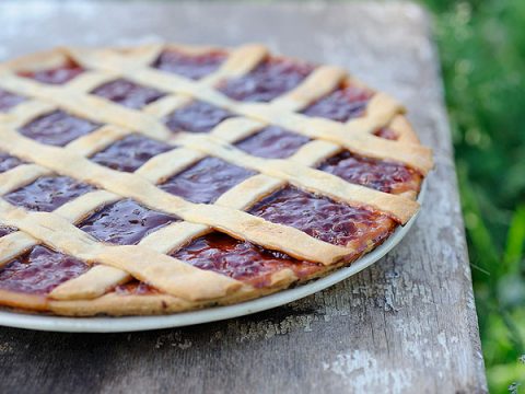 Ricette da fare con i bambini: la crostata della nonna