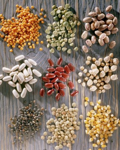 Pelle impura? Biotina e Vitamina A sono le vitamine della luminosità. Durante il processo metabolic