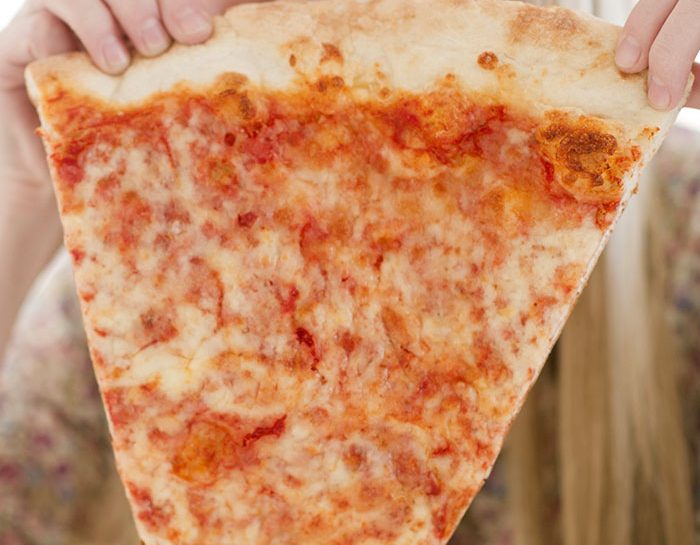 Scopri perché la pizza ti gonfia