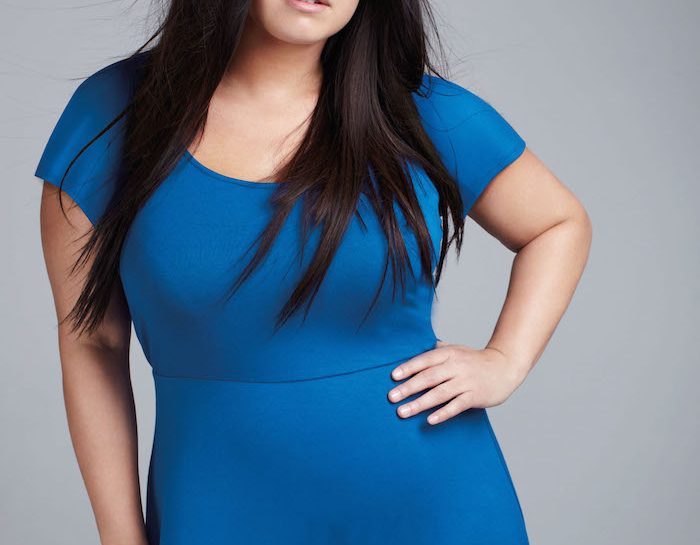 I segreti delle curvy: come vestire per trasformare i chili di troppo in femminilità