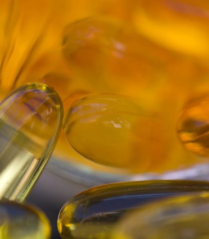 I supplementi di vitamina D è meglio farseli prescrivere dal medico. Se si eccede, si possono forma
