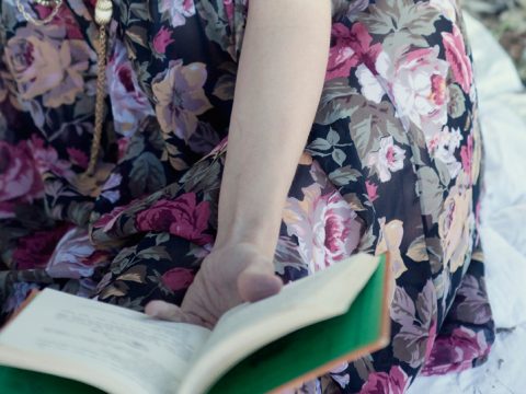 Consigli di lettura: sette libri da leggere che vi renderanno più sereni