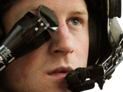 Il Principe Harry lascia l'esercito dopo dieci anni di servizio