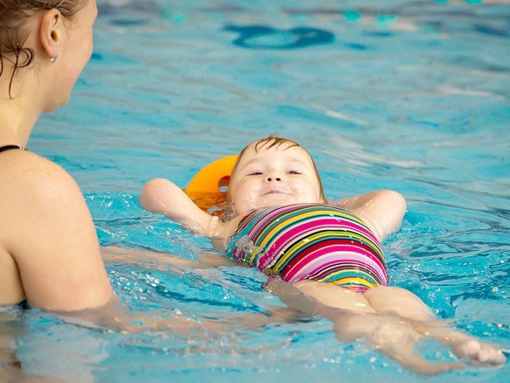 I benefici fisici del nuoto per i bambini