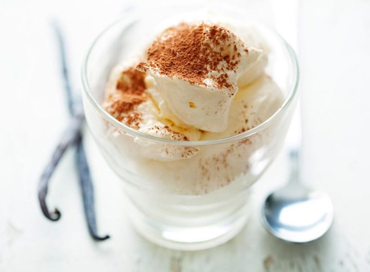 Mousse di yogurt e cannella