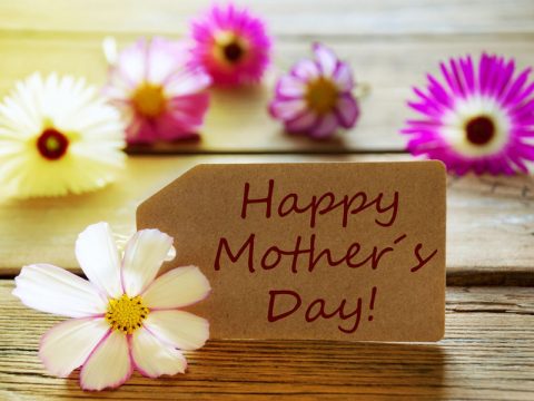 Festa della mamma: data 2020 in Italia, lavoretti, storia ed origini