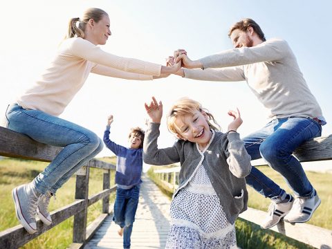 Figli unici o fratelli: esiste la formula della famiglia felice?