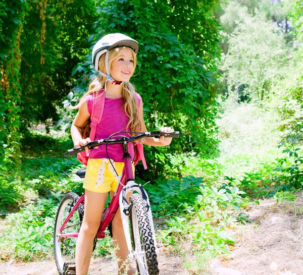 Bambini in bicicletta: benefici e consigli