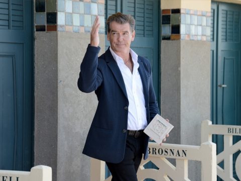Pierce Brosnan: 62 anni e ancora sexy