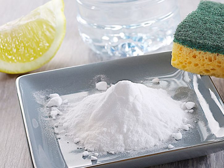 Ingredienti naturali per la pulizia del frigorifero