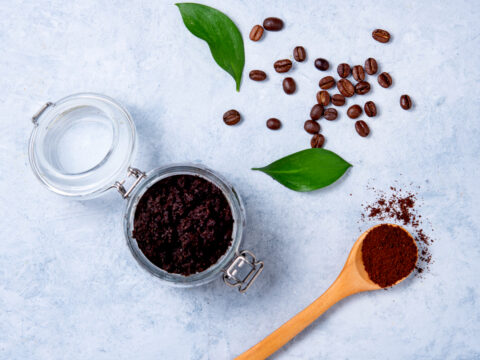 Tutte le dritte green per riutilizzare i fondi di caffè