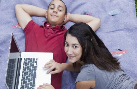 Ex fidanzati e social network: come comportarsi