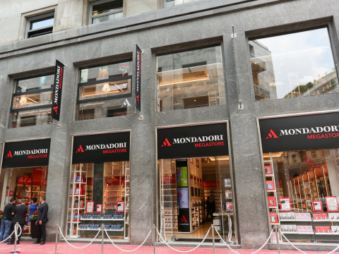 Giovedì 11 giugno apre a Milano il nuovo Mondadori Megastore