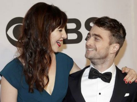 Harry Potter è cresciuto! Daniel Radcliffe fa sul serio con Erin Darke