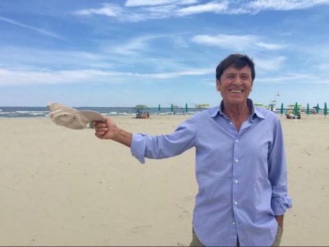 Gianni Morandi: analisi di un fenomeno social