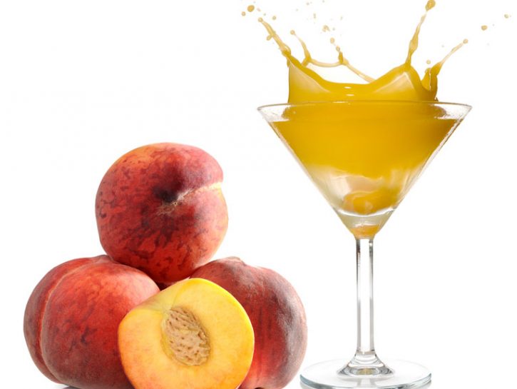 Bellini con pesche fresche