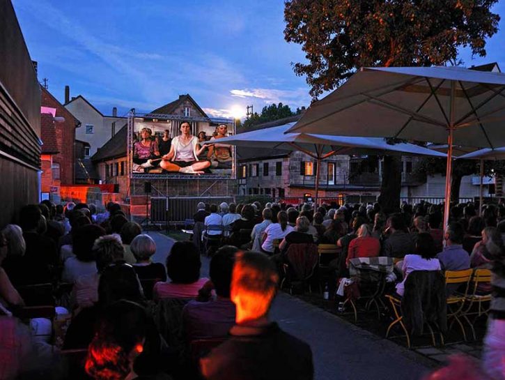 Cinema all'aperto