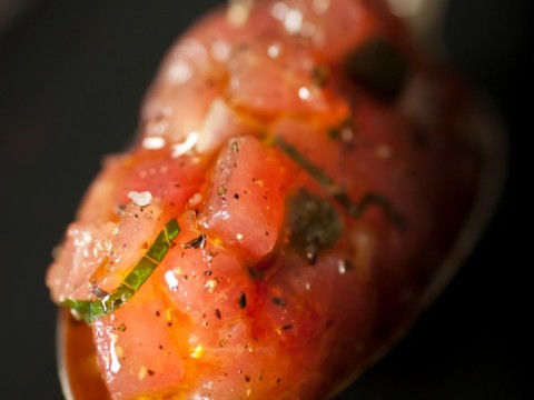 Tartare di tonno e pistacchi