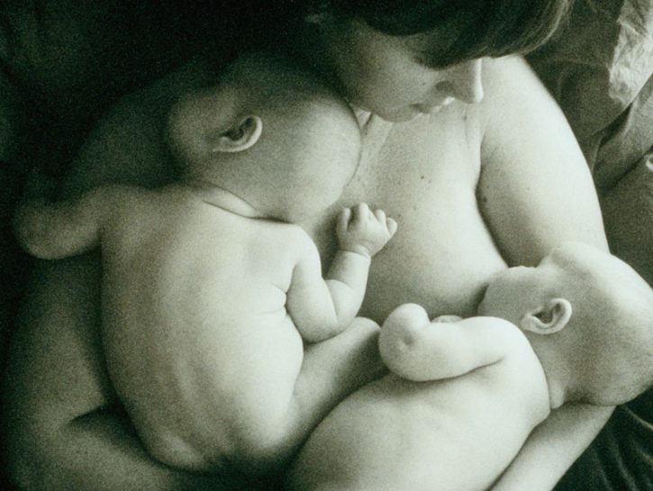  Una donna sa di vivere una gravidanza gemellare verso la 5ª settimana grazie ad una ecografia vagi